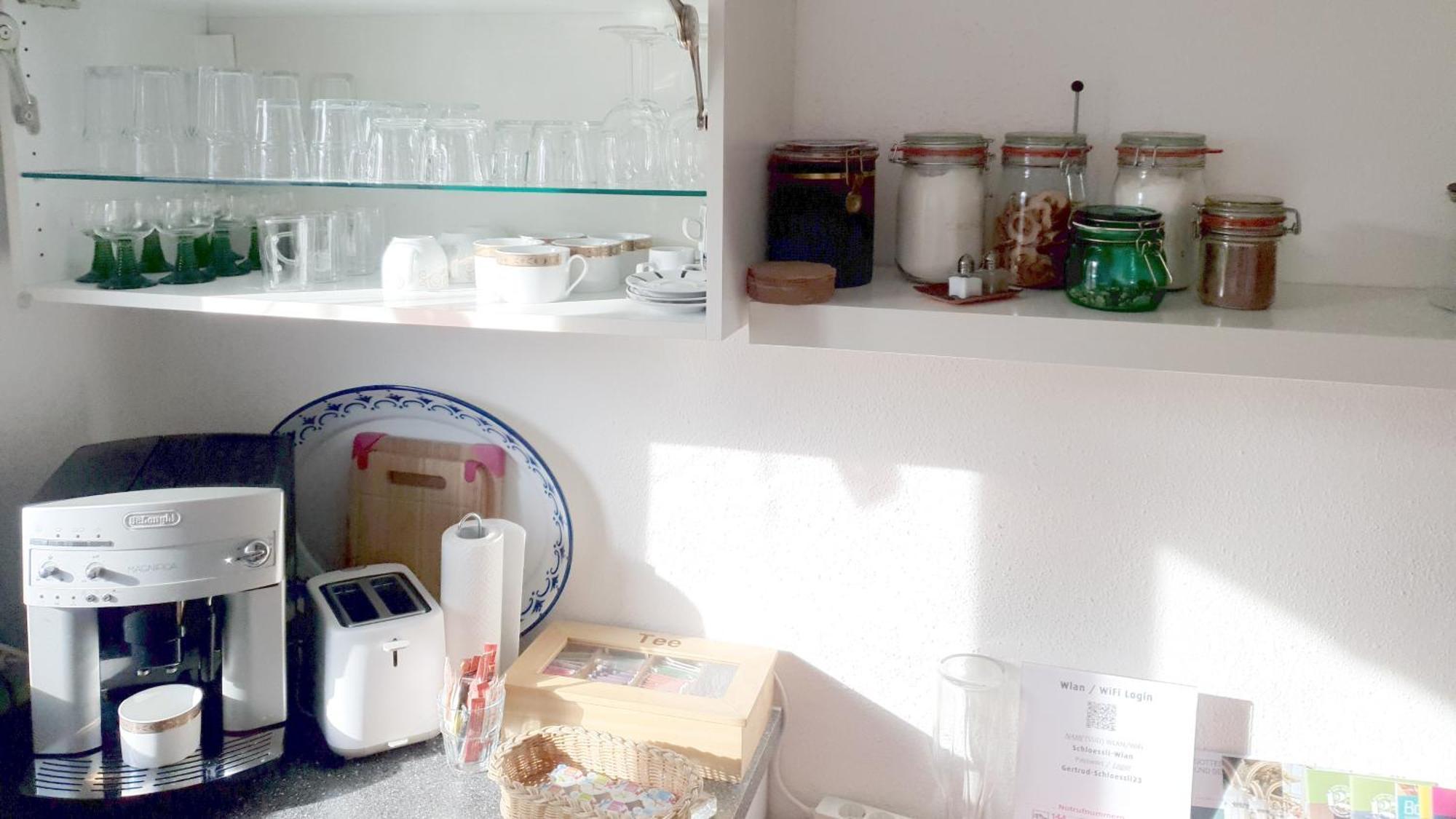 2 Zimmer Zentral-Ruhig Mit Flair Gertrud Schloessli St. Gallen Exterior foto
